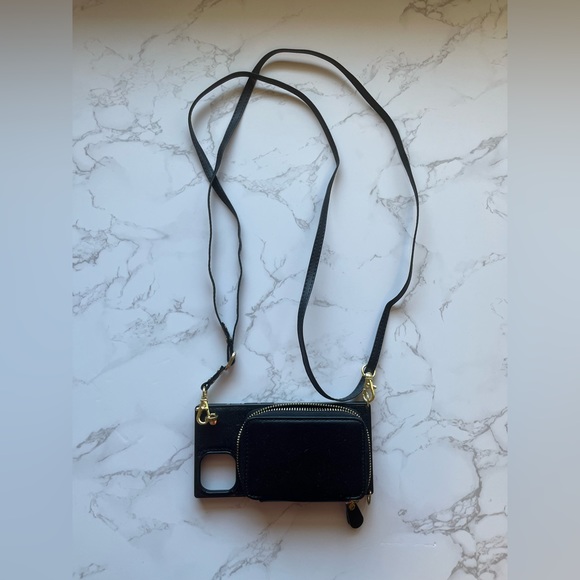 Boxy Crossbody Wallet Case in Black Iphone 13 - Picture 3 of 7